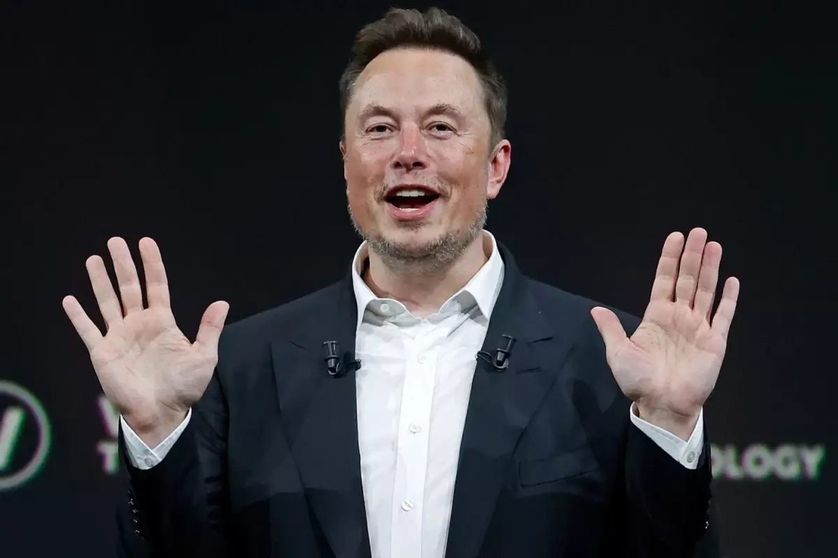 Elon Musk 500 Milyar Dolar Servetle Tarihe Geçti