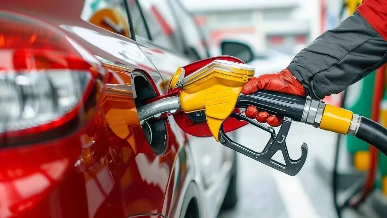 Motorine Büyük Zam: Litre Fiyatı 58 TL'yi Aştı!