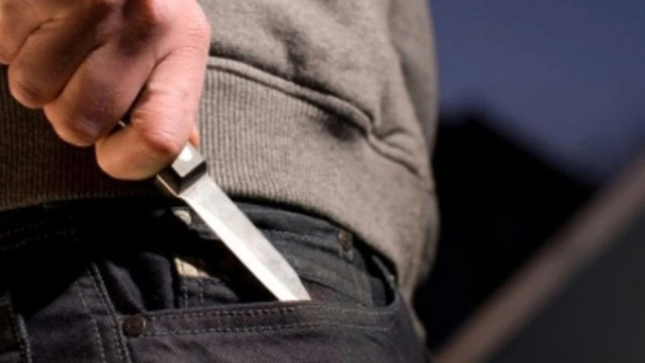 Kocaeli'de Araç İçinde Bıçaklı Saldırı: Eş İlişkisi İddiası