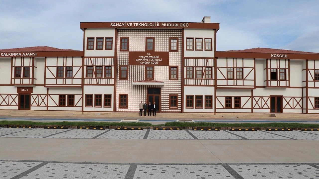 Yalova OSB Kamu Kampüsü Açıldı: Sanayicilere Tek Çatı Altında Hizmet