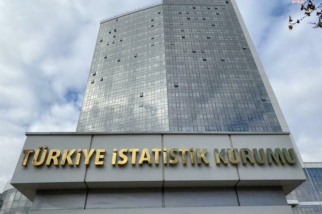 Tüketici Güven Endeksi Kasım'da Yüzde 1,6 Arttı - 85 Seviyesine Ulaştı