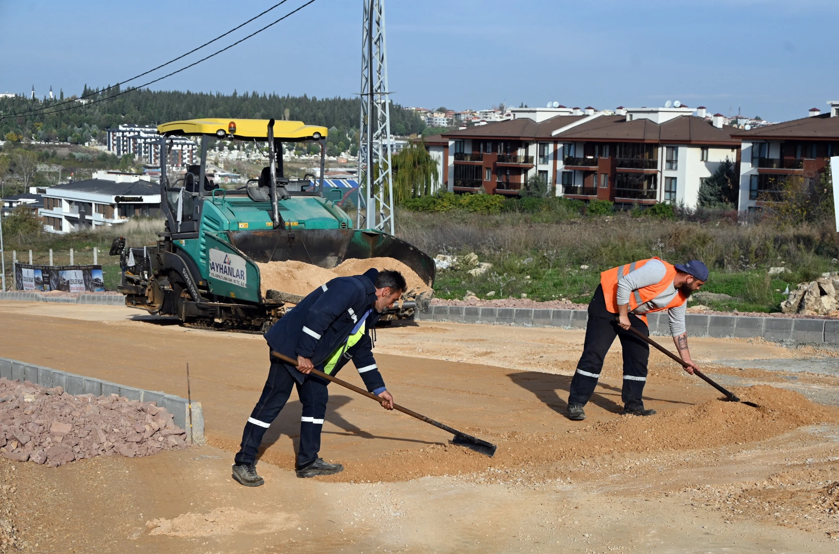 Yalova'da Yeni Asfaltlama Çalışmaları Başlıyor: Yollar Yenileniyor