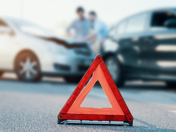Yalova'da Zincirleme Kaza: 1 Ölü, 13 Yaralı - Bursa Yolu'nda Feci Kaza