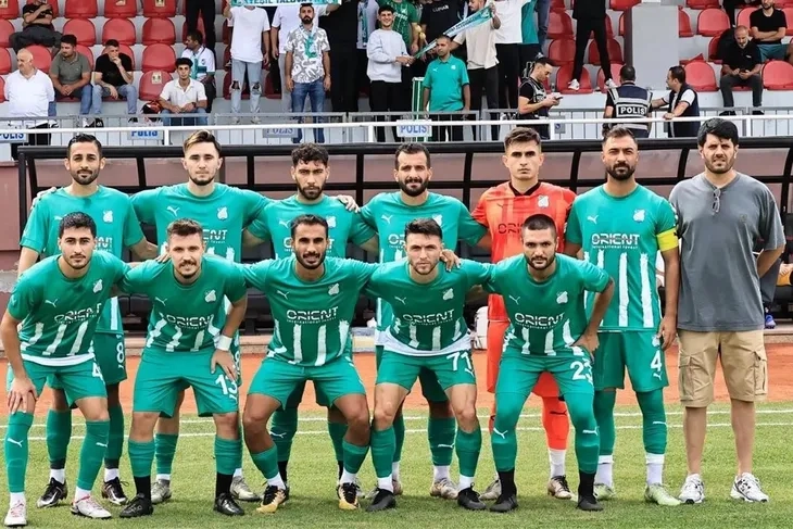 Yalova FK - Nilüfer FK Maçı: 29 Kasım'da Atatürk Stadyumu'nda