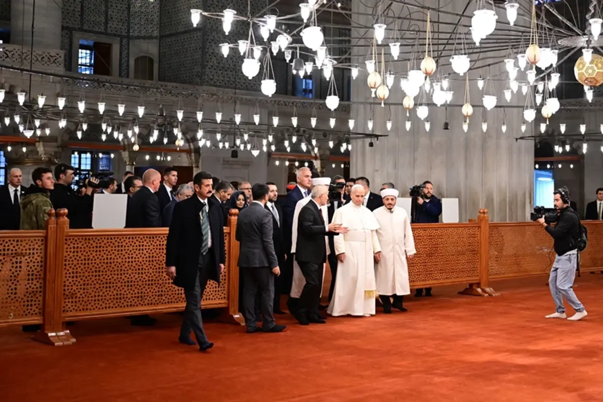 Papa 14. Leo Sultanahmet Camii'ni Ziyaret Etti | İstanbul