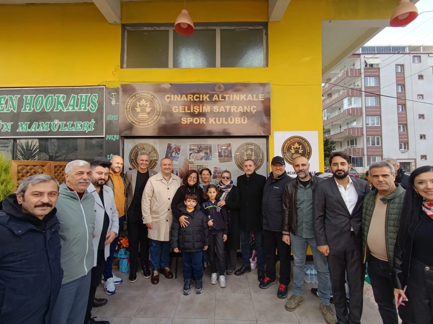 Çınarcık'ta Çocuklar İçin Satranç Kulübü Açıldı | Başkan Miniklerle Oynadı