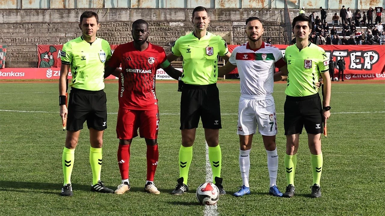 Yalova FK Türkiye Kupası'nda Gaziantep FK'ya 2-0 Yenildi