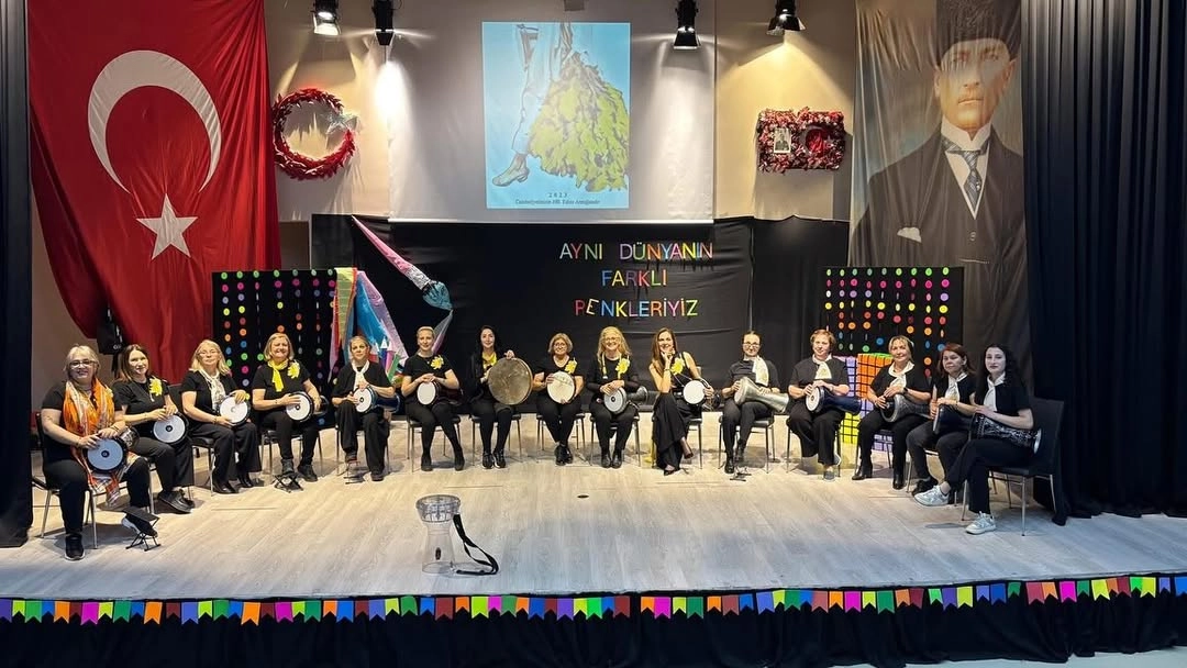 Yalova'da 5 Aralık Kadın Hakları Günü Mimoza Ritim Grubu ile Kutlanacak