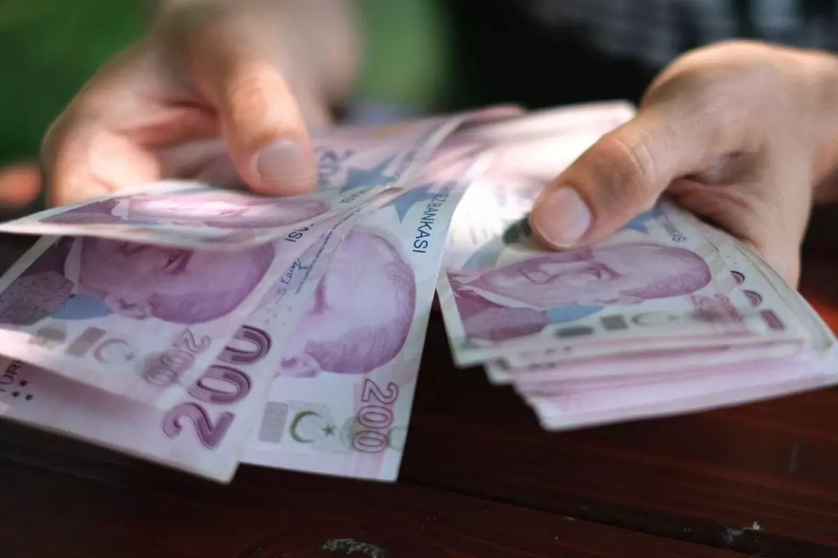 2026 Ocak Maaş Zamları: Öğretmen, Polis, Doktora %17,57 Zam Geliyor