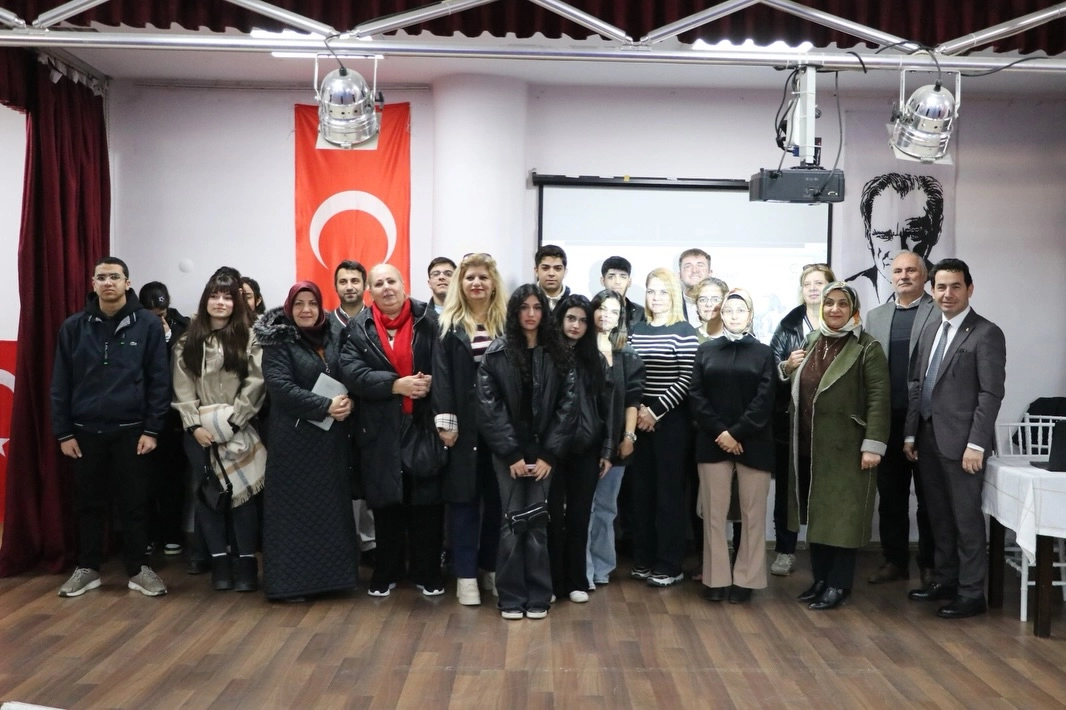 Çiftlikköy'de Kooperatif ve Girişimcilik Semineri: Devlet Desteği ve Hibeler Anlatıldı