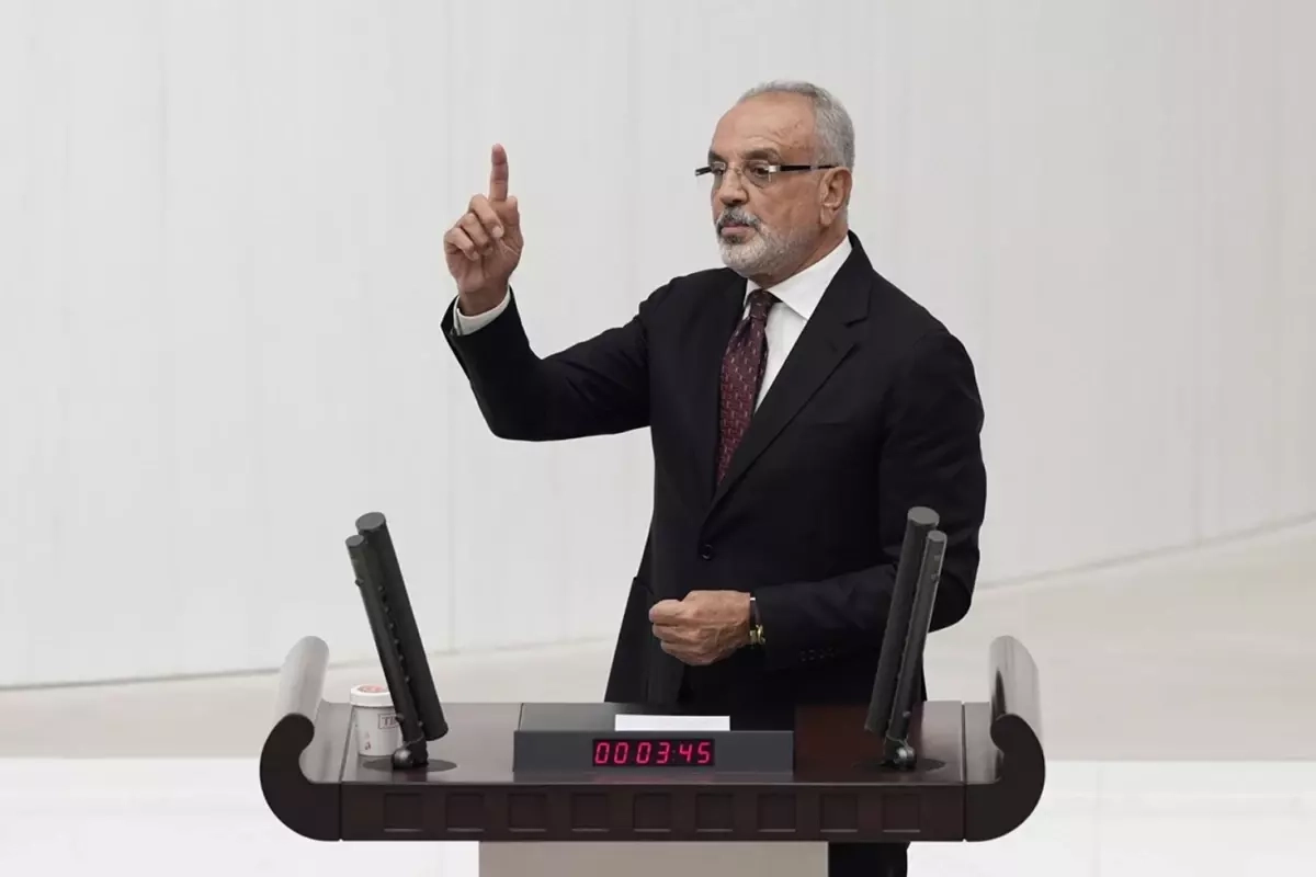 Sırrı Sakık'tan Şok Çift Maaş İtirafı: 499 Milletvekili İki Maaş Alıyor