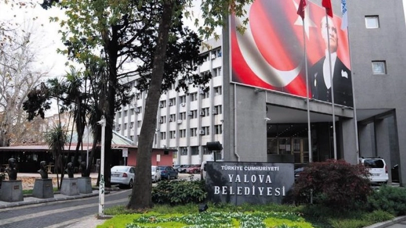Yalova Belediyesi'nde İşten Çıkarmalar: SGK Mesajıyla Haber Verildi!