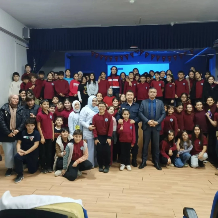 Esenköy'de 175 Öğrenciye Suçtan Korunma Eğitimi Verildi