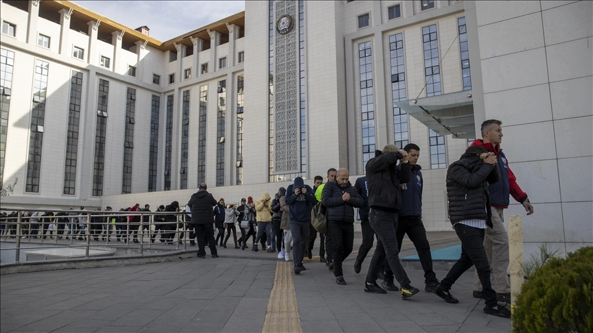 Armutlu'da Devre Mülk Dolandırıcılığı: 9 Kişi Tutuklandı, 1.2 Milyar TL Vurgun