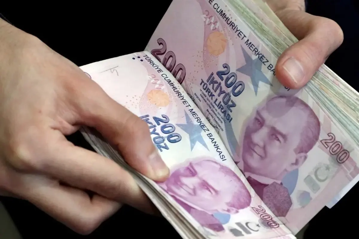 2026 Asgari Ücret Açıklandı: Net 28 Bin 75 Lira, Brüt 33 Bin 30 Lira