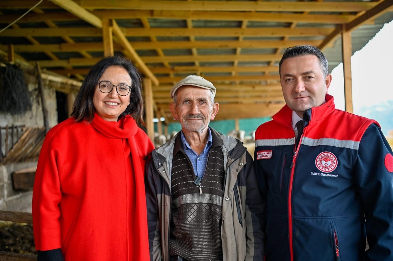 Yalova Valisi Kirazlı Köyü'nde Yatırımları İnceledi ve Vatandaşlarla Buluştu