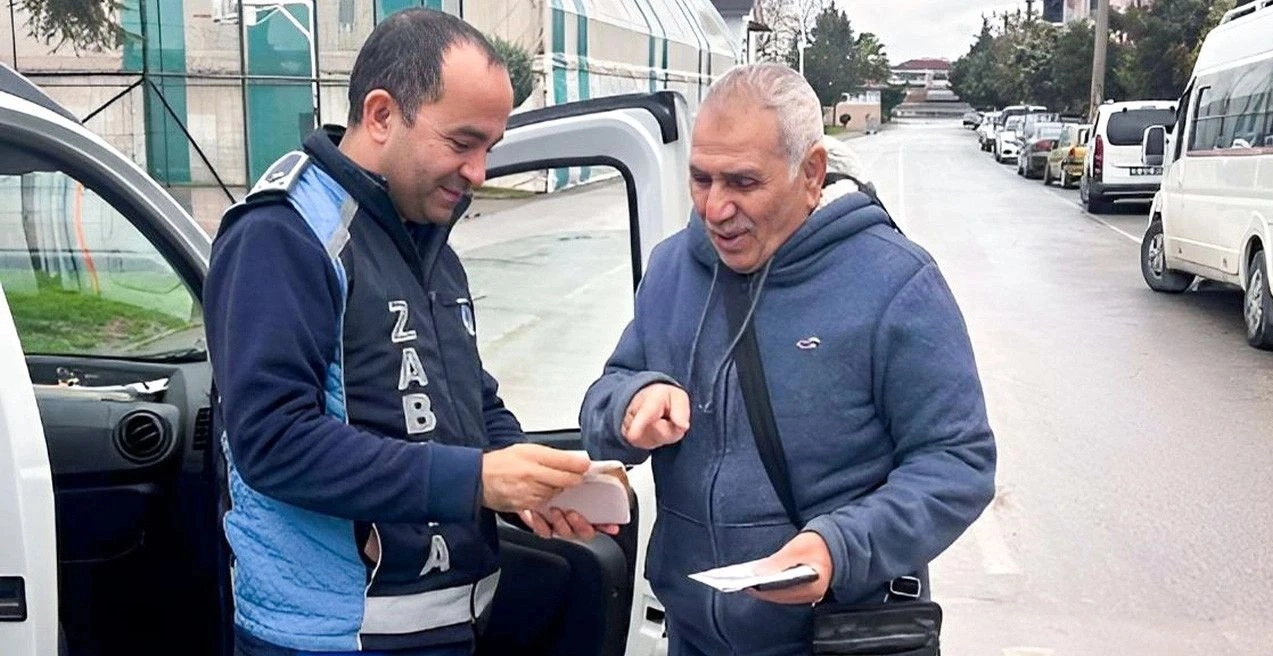 Çiftlikköy'de Kayıp Cüzdan Zabıta Ekiplerince Sahibine Ulaştırıldı