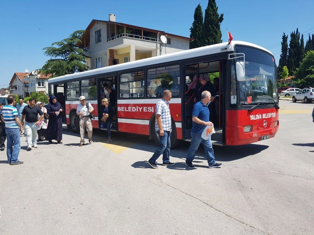 Yalova'da Kurban Bayramı'nda Ücretsiz Mezarlık Servisleri
