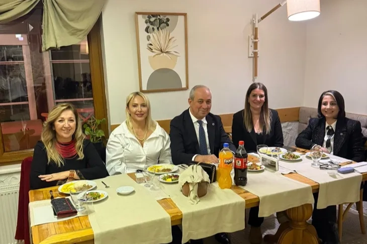 Yalova'da Kadın Girişimciler Buluşması: İş Dünyasında Dayanışma