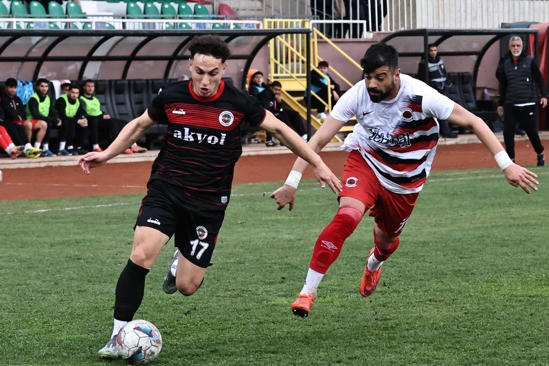 Yalovaspor - Kazan Belediyespor Maçı: BAL 5. Grup Kilit Karşılaşma