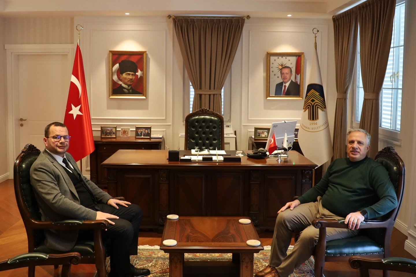 Termal'de Eğitim İş Birliği: Yeni Müdür Gökhan Cerrah Başkan Acar'ı Ziyaret Etti