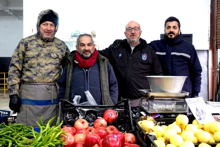 Yalova Semt Pazarı Fiyatları 2026: Patates 20 TL, Domates 25 TL!