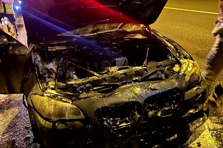 Orhangazi Tüneli'nde Otomobil Yangını: Gece Yarısı Panik Anları