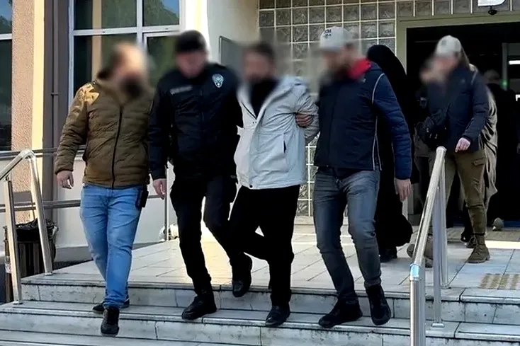 DEAŞ Operasyonunda 4 Tutuklama: Aydın, Van ve Denizli'de Geniş Çaplı Baskın