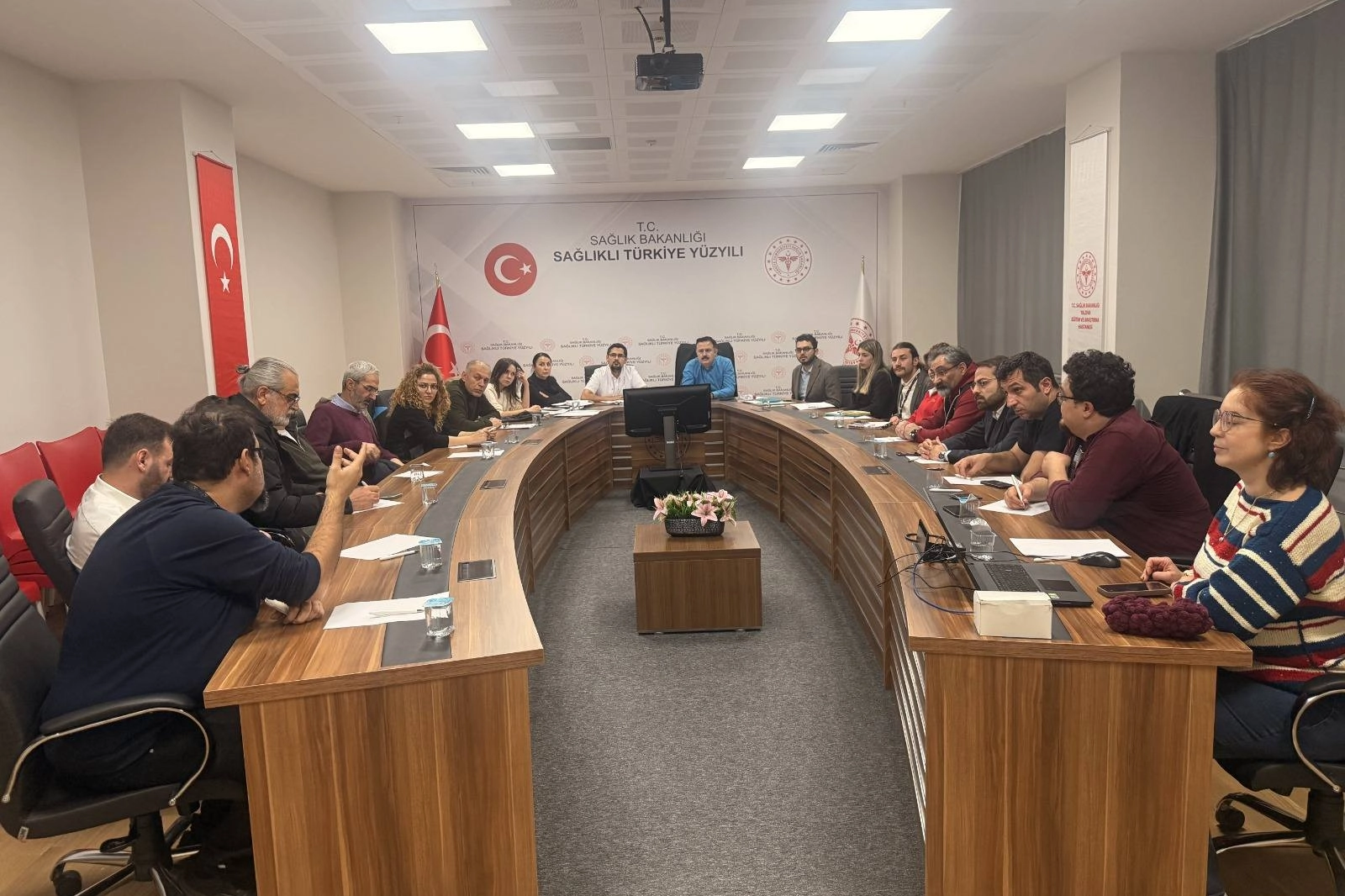 Yalova'da Acil Sağlık Hizmetleri ASKOM Toplantısı ile Güçlendiriliyor