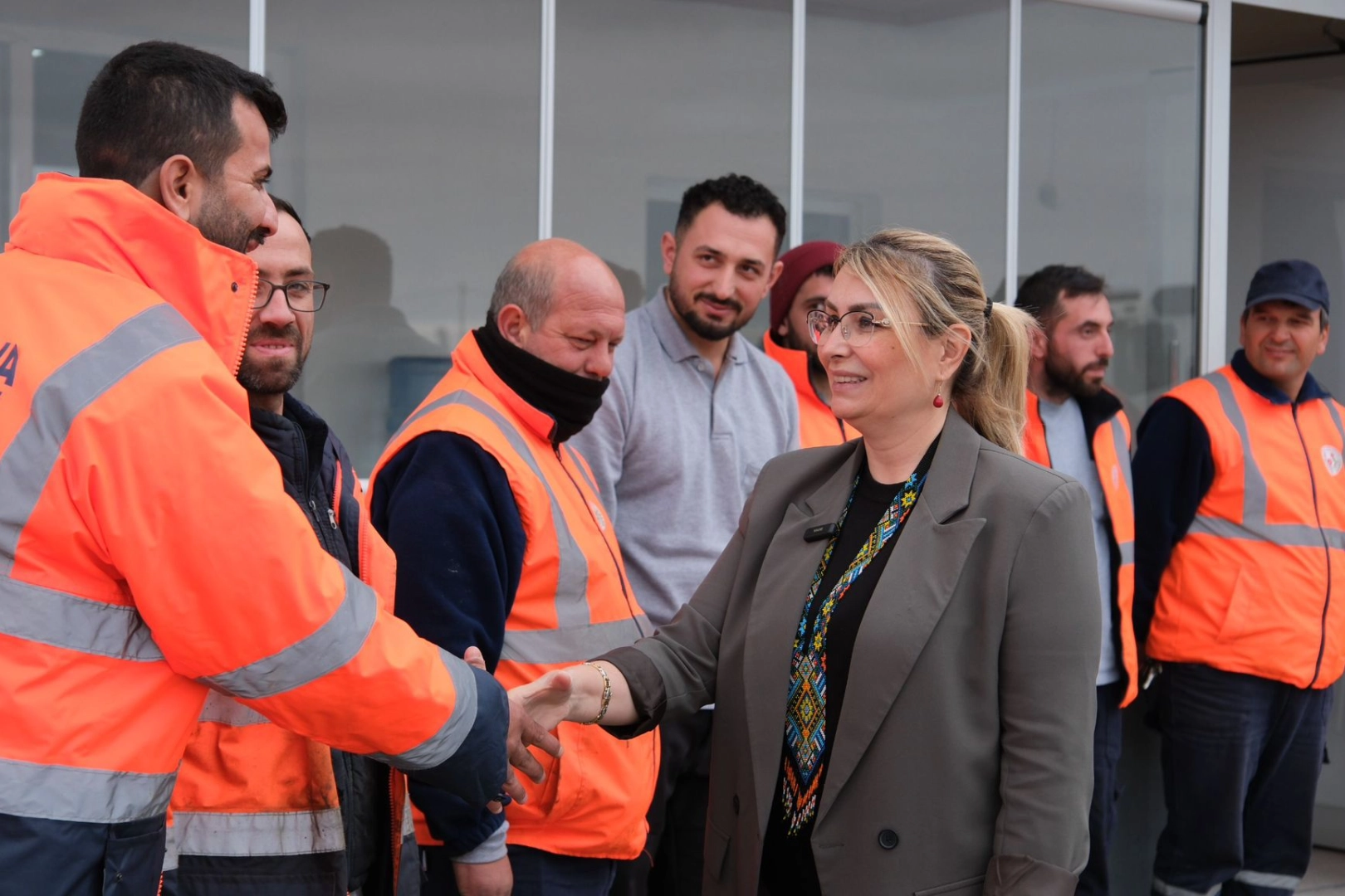 Altınova'ya 500 Yeni Çöp Konteyneri ve Temizlik Araçları