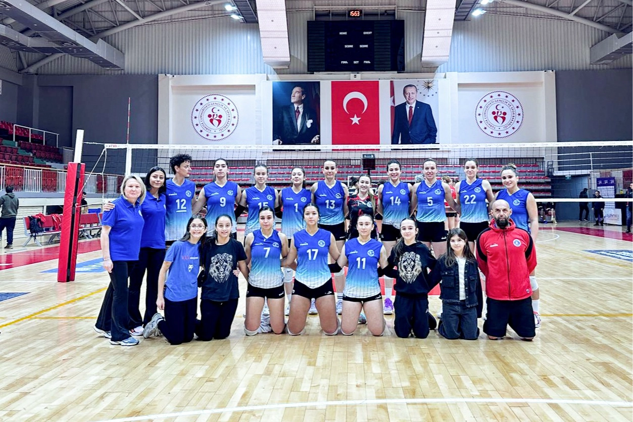 Çiftlikköy Belediyespor Play-Off Şansını Kaybetti: Eskişehir'e 3-1 Mağlup Oldu