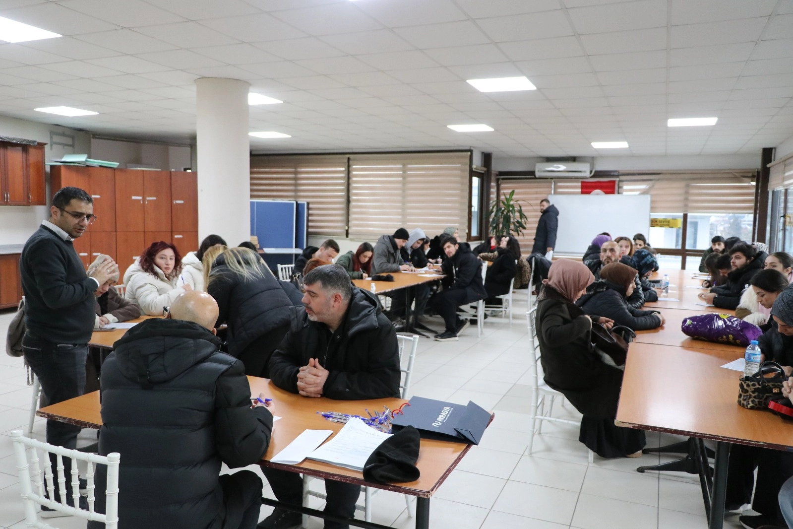 Çiftlikköy İstihdam Ofisi Mülakatlarına 400 Kişi Başvurdu