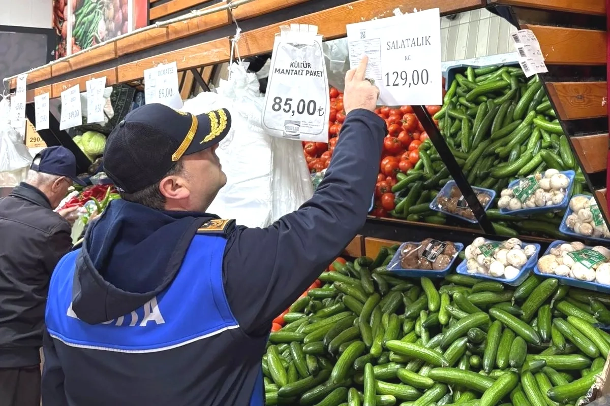 Altınova'da Market Denetimleri: Fiyat Uyumu ve Gıda Güvenliği Kontrolü
