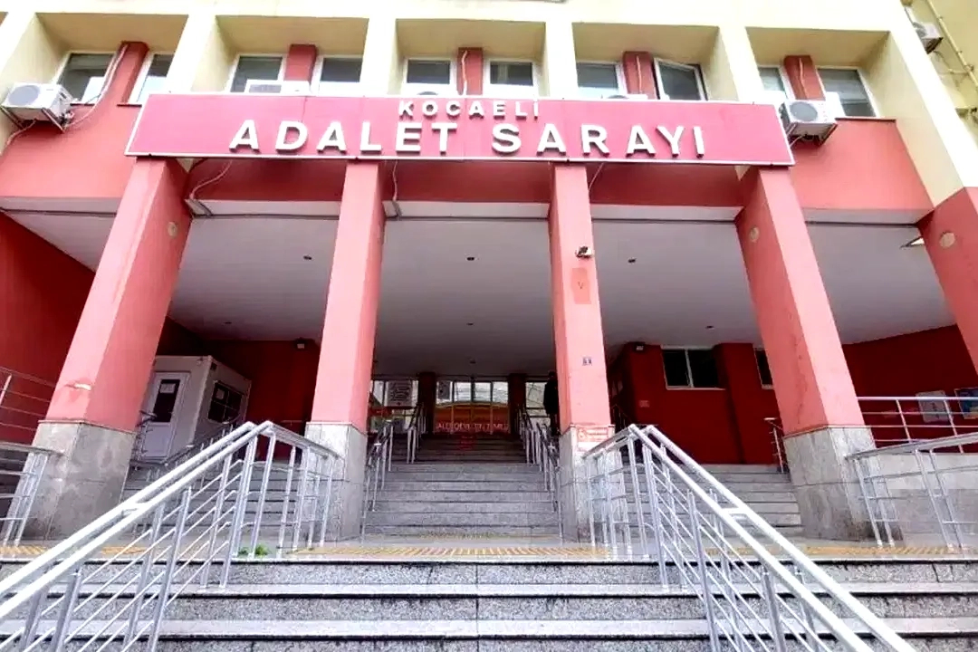 Kocaeli Adliyesi'nde 1,5 Kilo Altın Skandalı: Kuyumcuda Bozdurulmuş