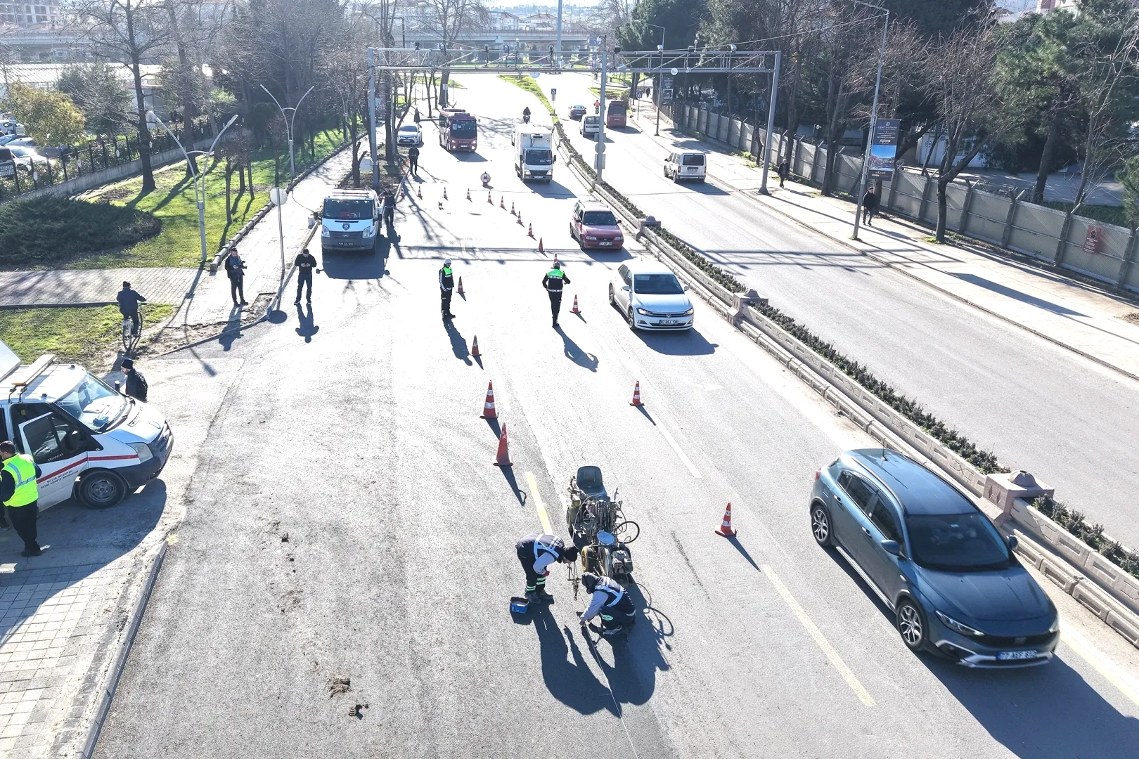 Yalova'da Trafik Güvenliği Artıyor: Cengiz Koçal Caddesi Yenileniyor