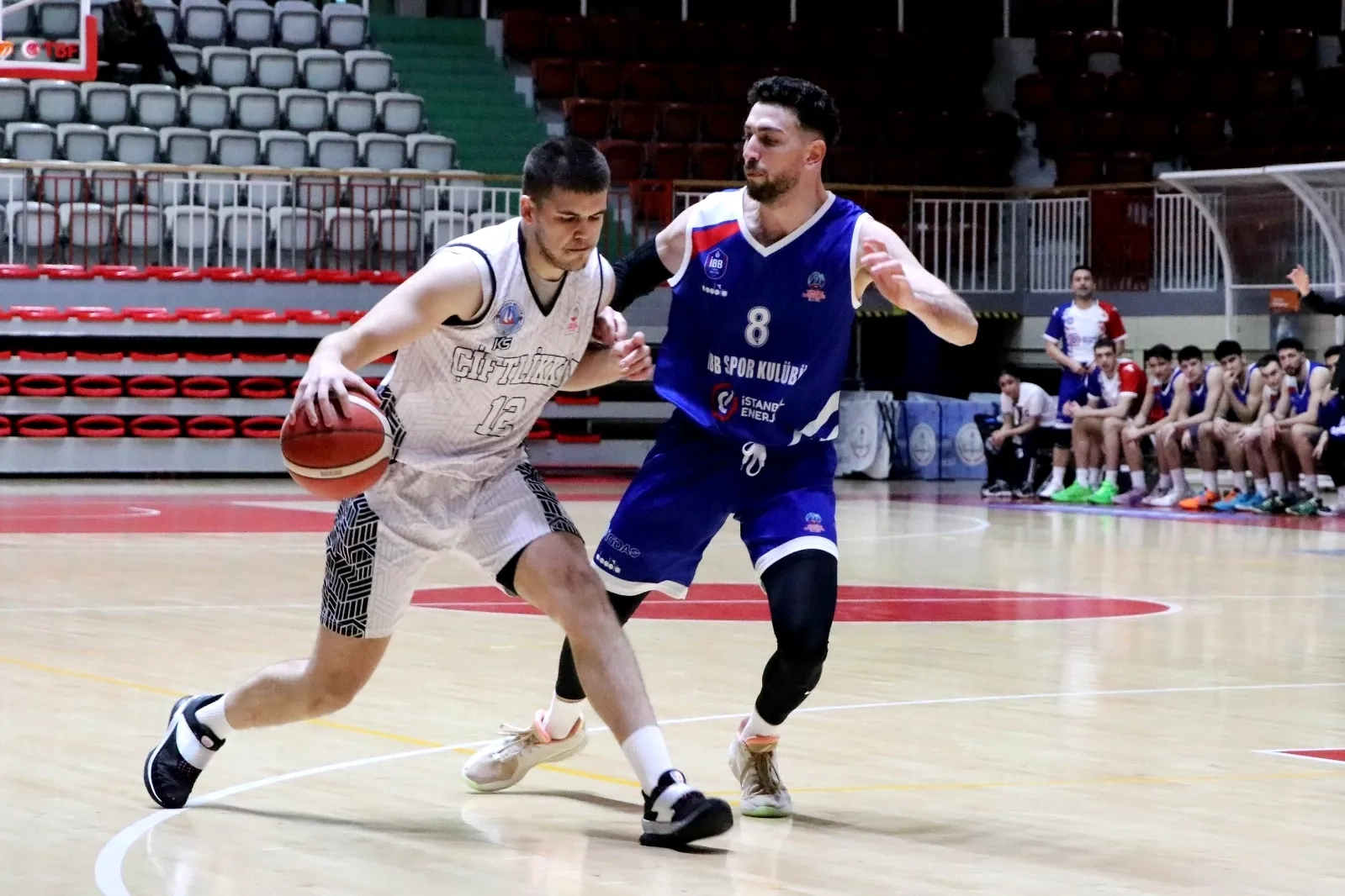 Çiftlikköy Belediye İBB'yi 75-64 Mağlup Etti | Play-Off Garantilendi