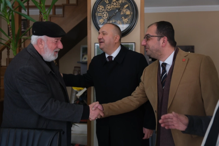 CHP'li Doğancı Çınarcık'ta Esnaf ve Muhtarlarla Buluştu