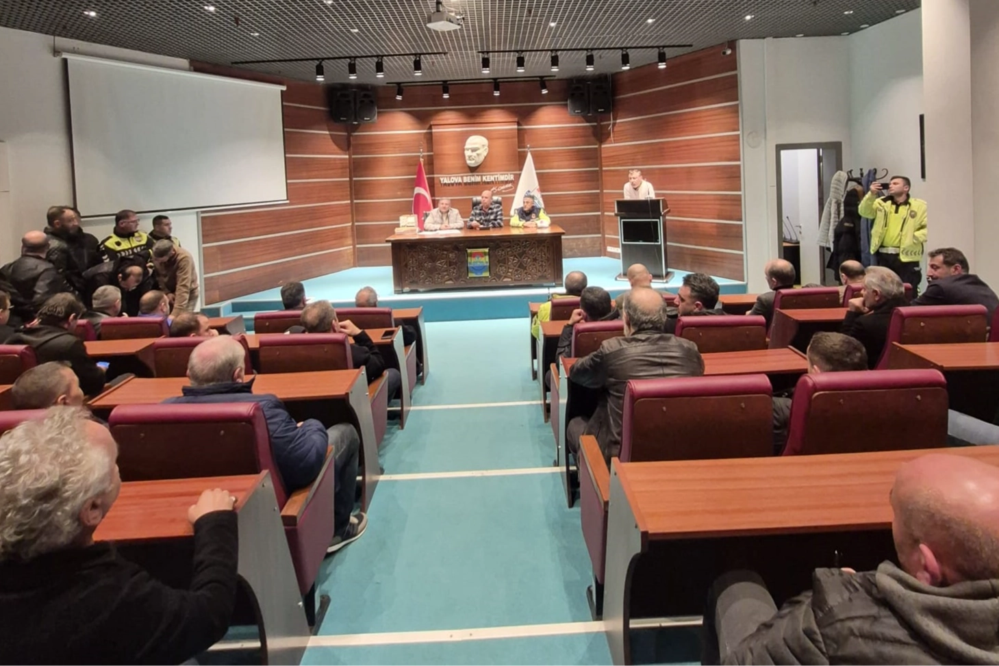 Yalova Belediyesi Şoför Eğitimi: Toplu Taşıma Kalitesi Artıyor