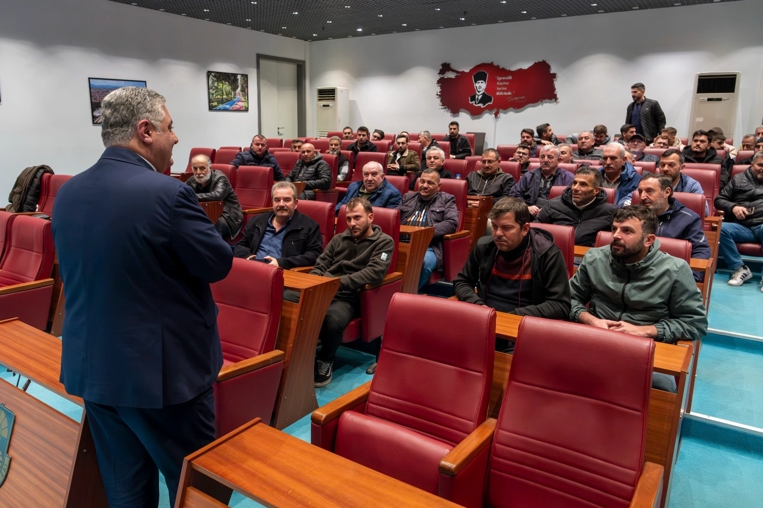 Yalova'da Şoförlere Güvenli Ulaşım Eğitimi: Başkan Gürel Mesaj Verdi