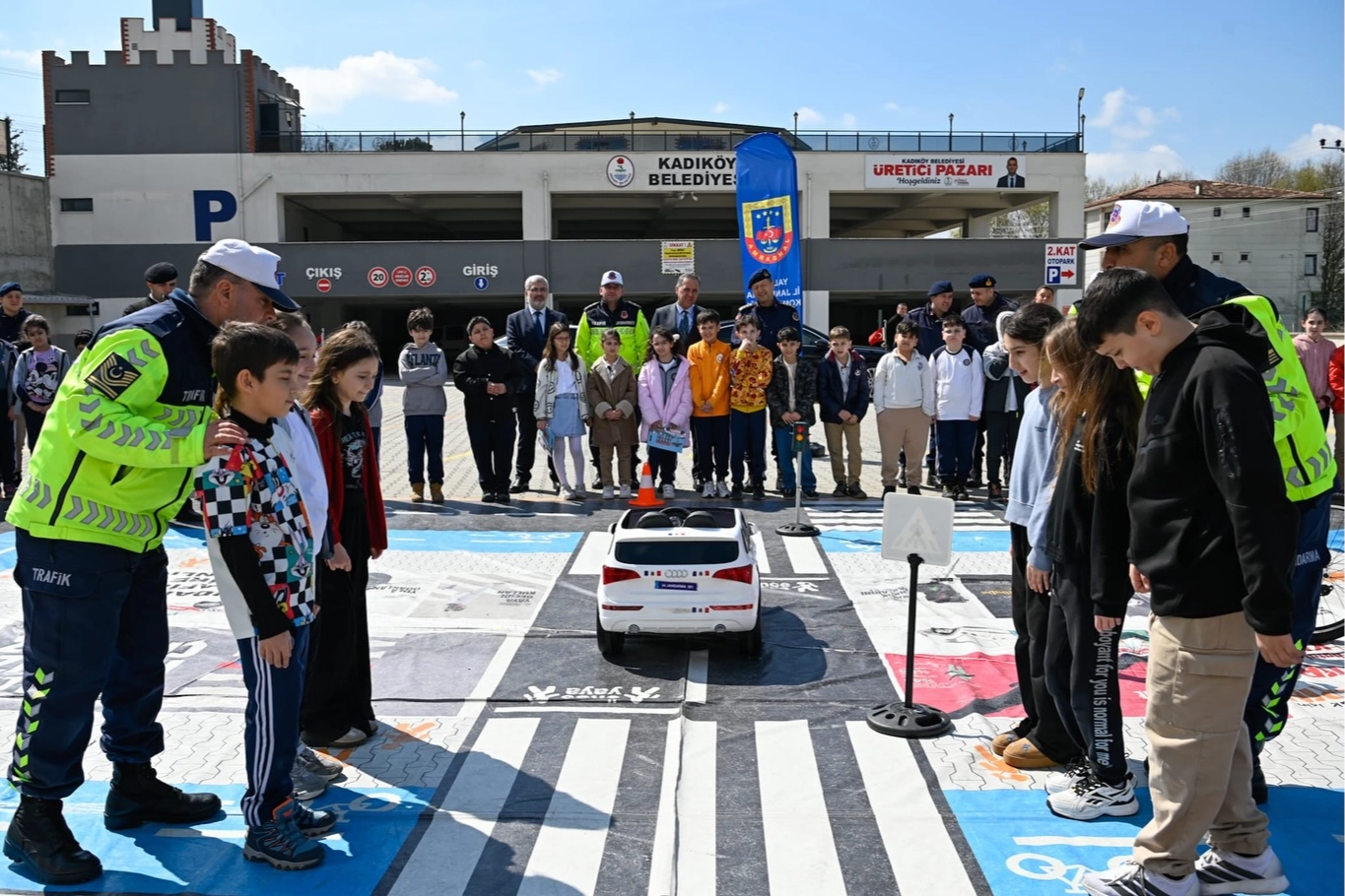 Yalova'da Öğrencilere Uygulamalı Trafik Eğitimi - Vali Katılımı