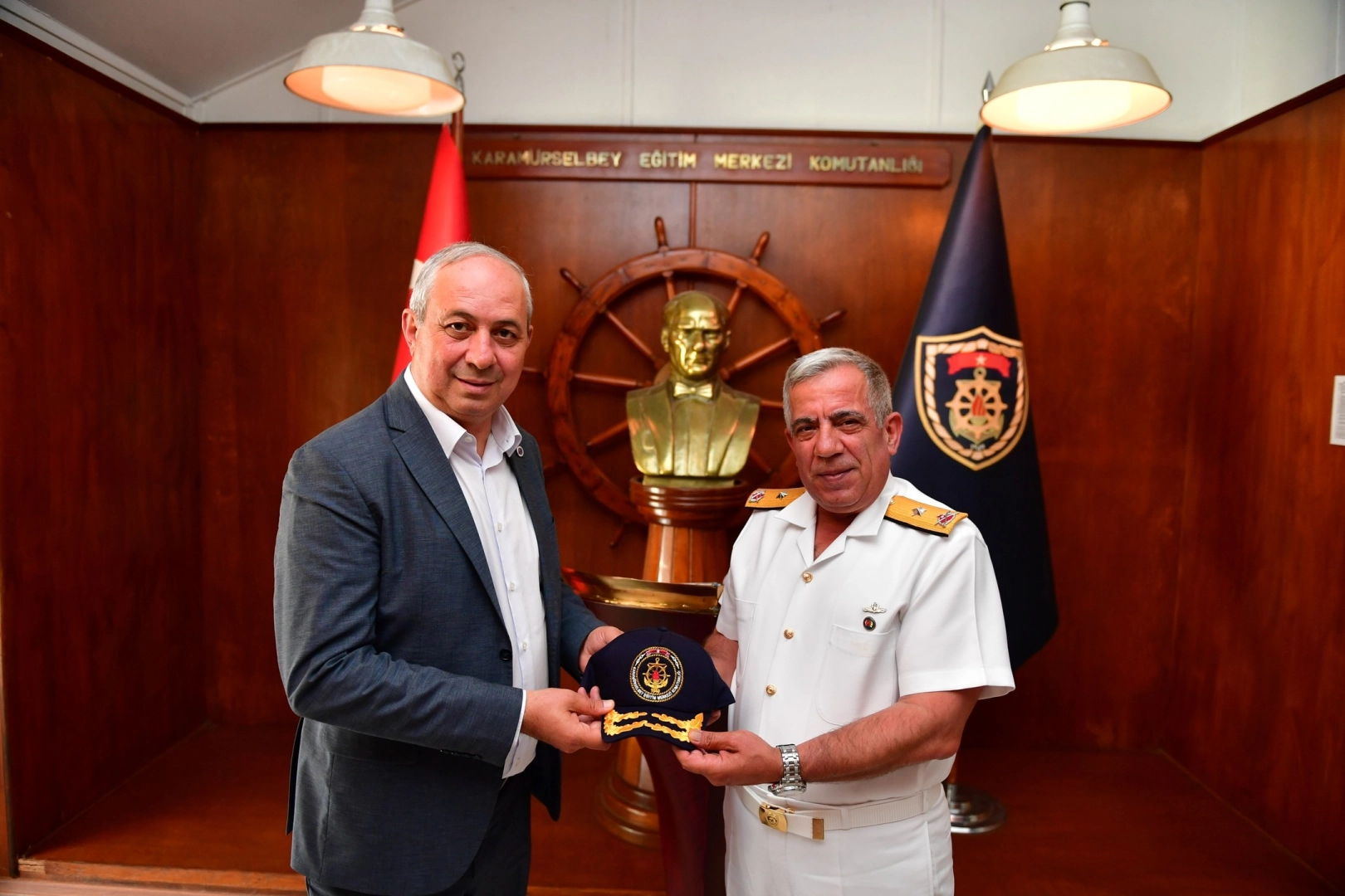 YTSO Başkanı Demiryürek Komutan Göncüoğlu'nu Ziyaret Etti