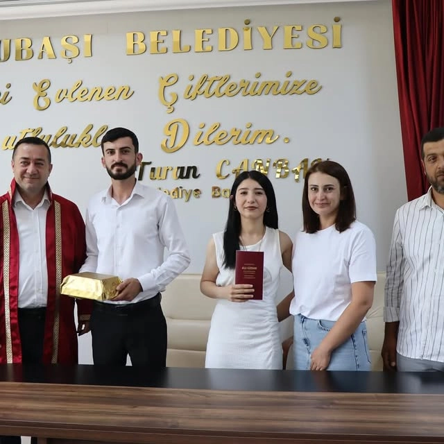 Subaşı Belediyesi'nden Yeni Evlenen Çiftlere Mutluluk Mesajı