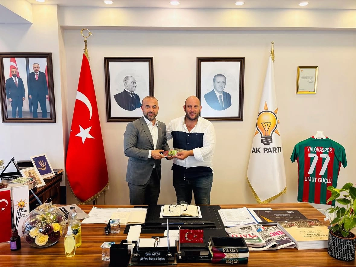 AK Parti Yalova'dan Yalovaspor'a Destek: Sporcuya Tam Destek Vurgusu