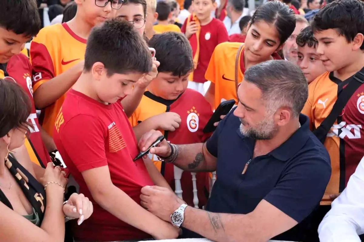 Yalova'da Galatasaray Coşkusu: Ümit Karan ve DJ Suat ile Şampiyonluk Kutlaması