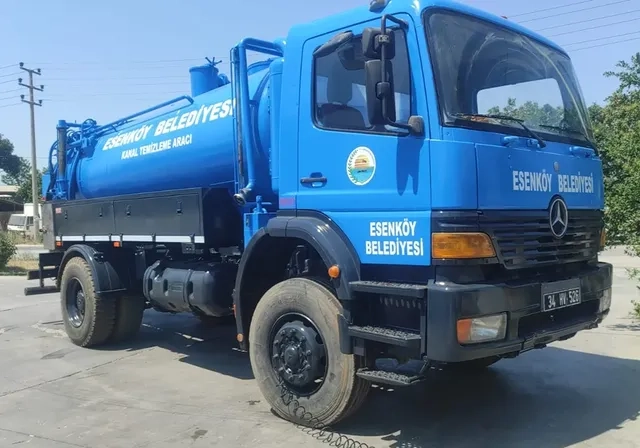 Esenköy Belediyesi Yeni Kanal Açma ve Vidanjör Aracı ile Hizmette
