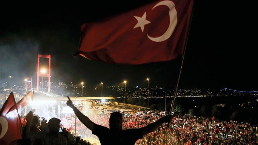 Çınarcık'ta 15 Temmuz Coşkusu: Demokrasi ve Milli Birlik Kutlaması