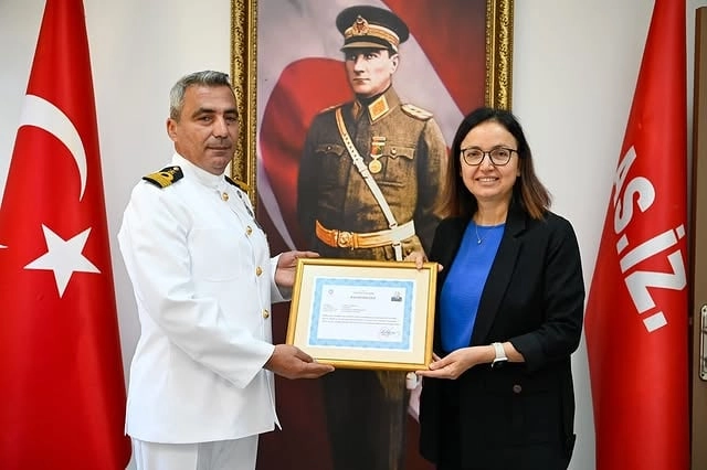 Yalova Valisi Kaya'dan Albay Korkmaz ve Müftü Ulusoy'a Veda