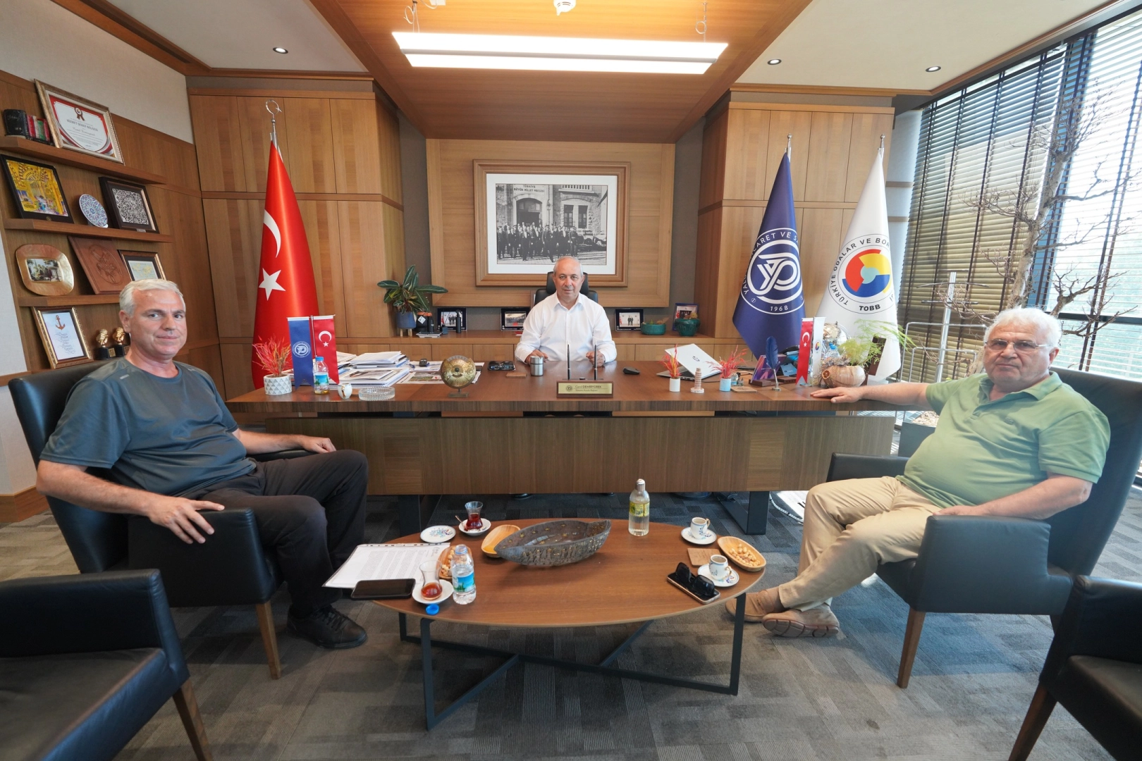 Yalova Üniversitesi ve Beyttürk Holding YTSO'da İş Birliği Görüşmeleri