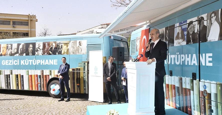 Yalova Gezici Kütüphane: Köy Çocukları Ücretsiz Kitapla Buluşuyor