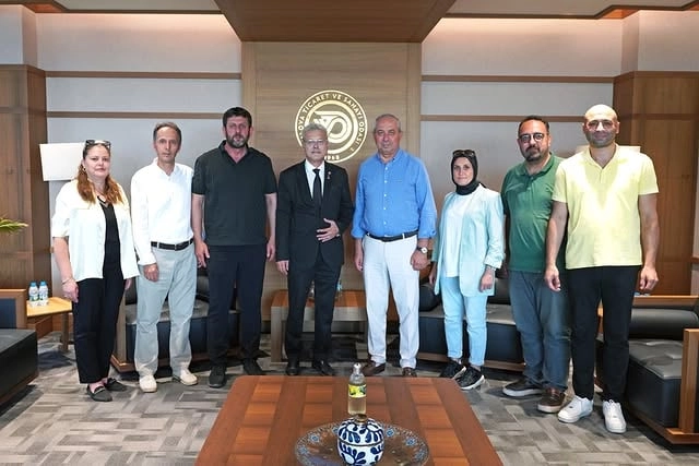 Zafer Partisi Yalova İl Başkanı YTSO'yu Ziyaret Etti: Ekonomi ve İstihdam Görüşmesi